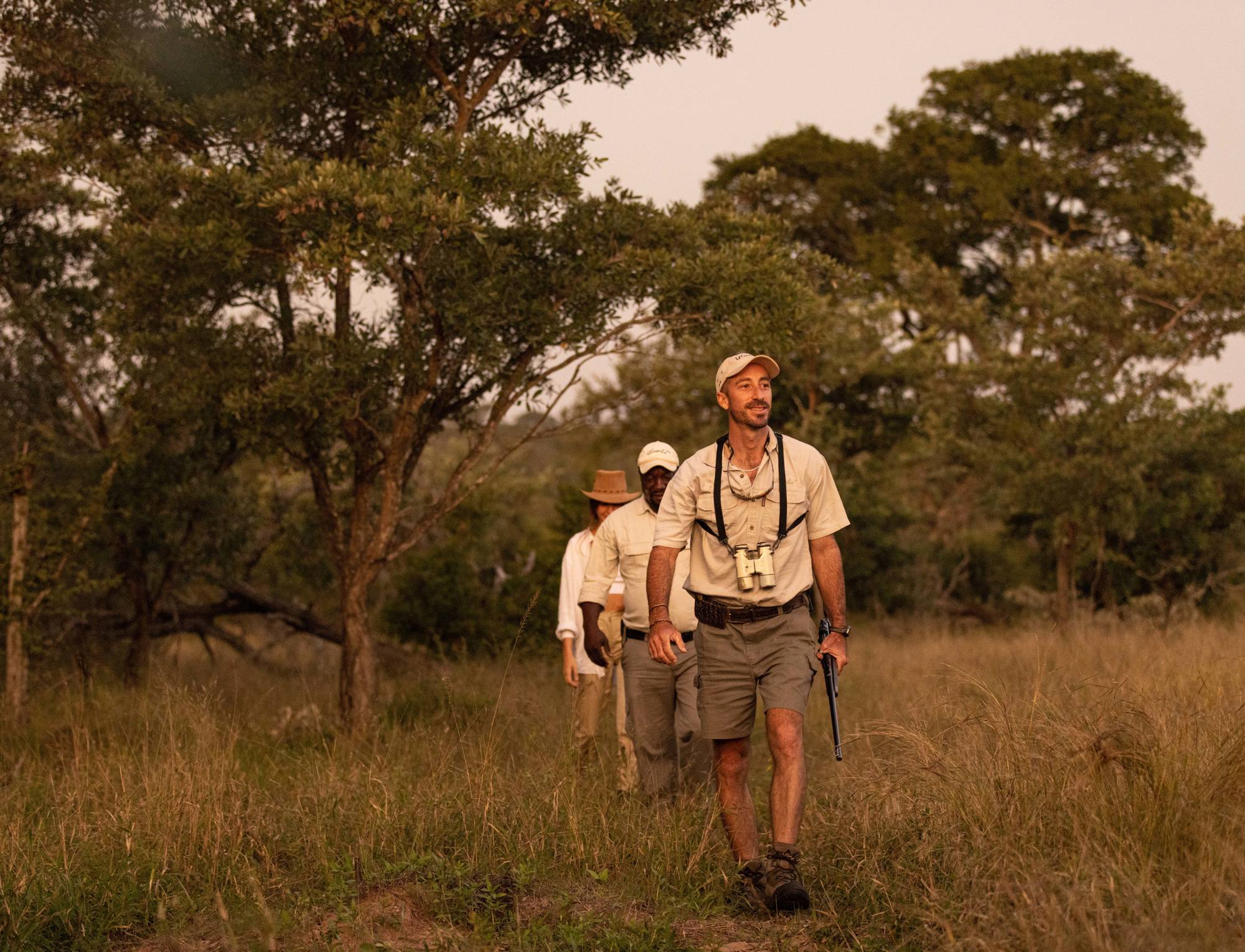 safari walks ulusaba walking safari